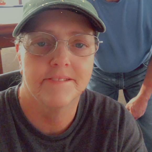 Meet your Posher, Ruth - Picture 1 of 1